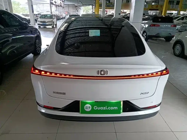 Changan Qiyuan A07 — Фото автомобиля 5