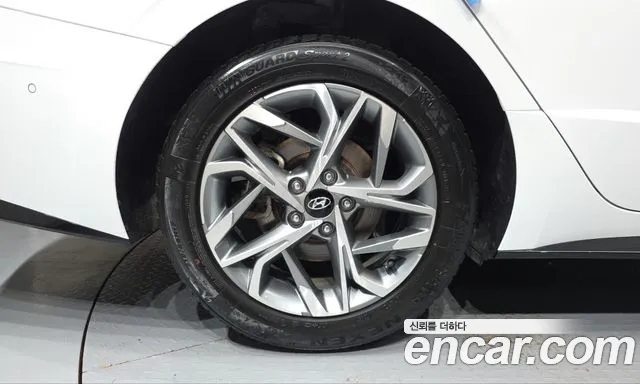 Hyundai Sonata — Фото автомобиля 5