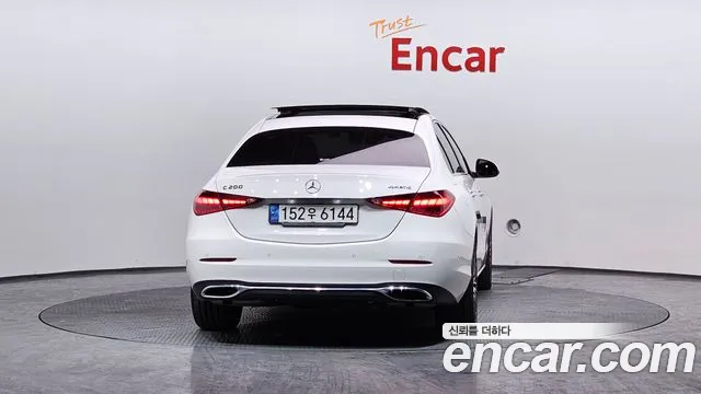 Mercedes-Benz C-Class — Фото автомобиля 4