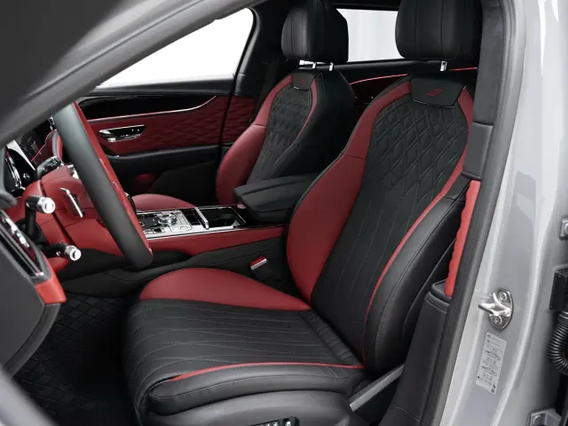 Bentley Flying Spur — Фото автомобиля 8