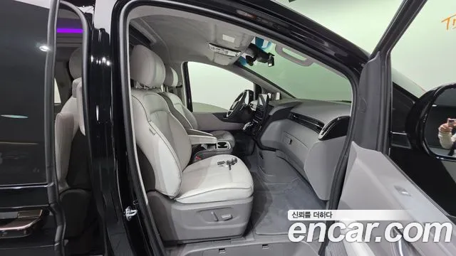 Hyundai Staria — Фото автомобиля 16