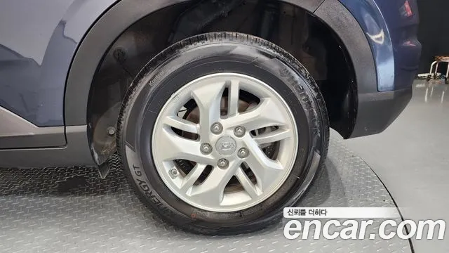 Hyundai Venue Venue 1.6 Premium — Фото автомобиля 21