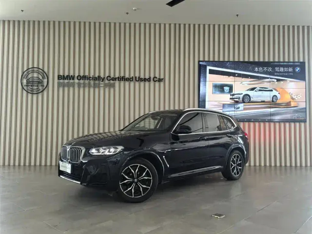 Фотография автомобиля — BMW X3