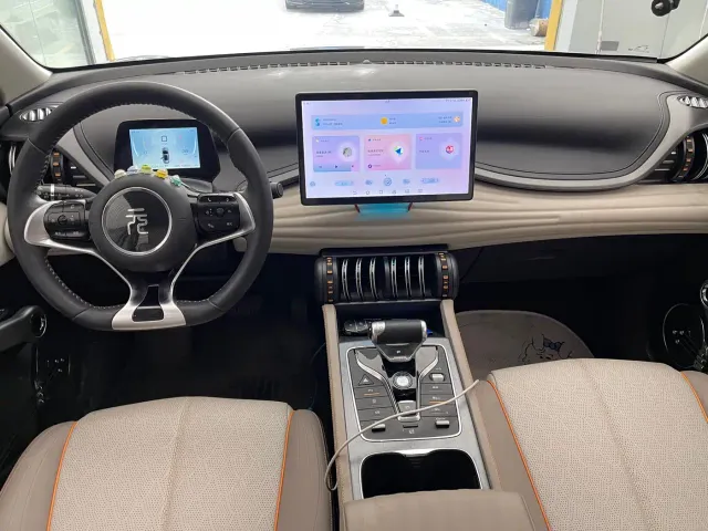 BYD Yuan PLUS — Фото автомобиля 25