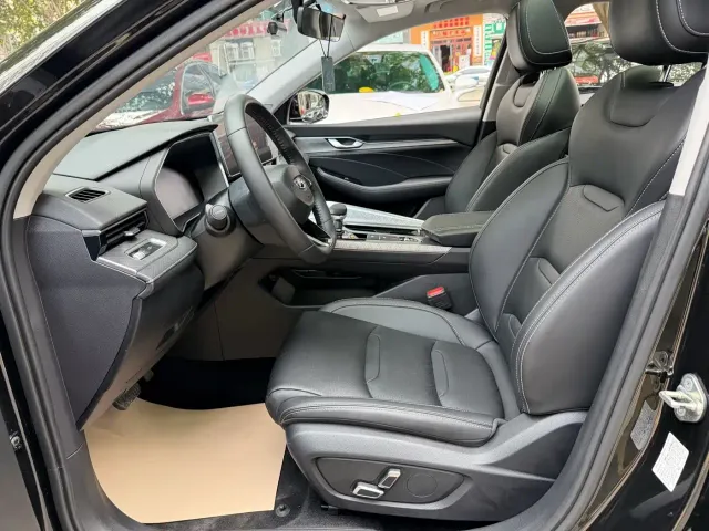 Geely Xingrui — Фото автомобиля 9