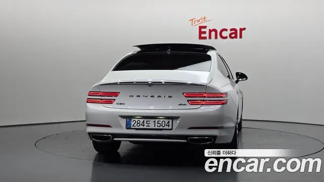 Genesis G80 Бензин 3.5 турбо AWD — Фото автомобиля 4