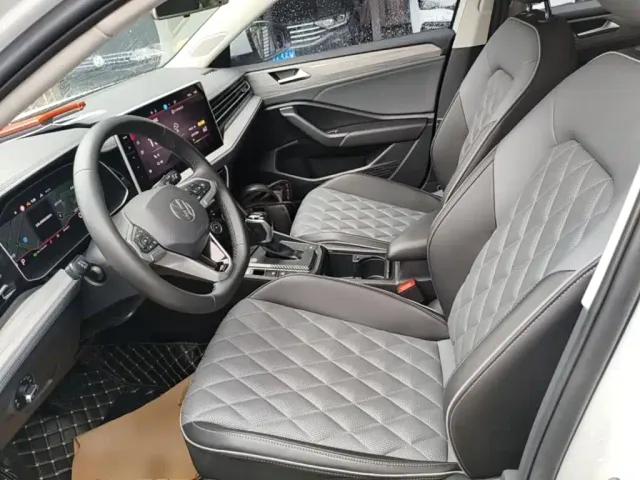 Volkswagen Sagitar — Фото автомобиля 14