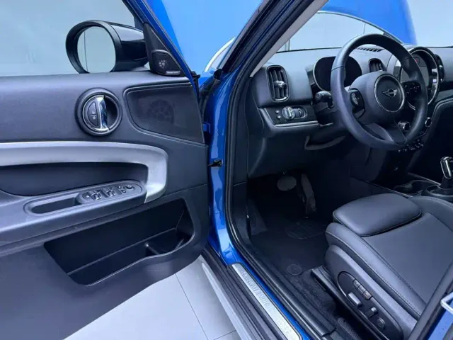 MINI Countryman — Фото автомобиля 8