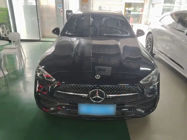 Mercedes-Benz C-Class — Фото автомобиля 2