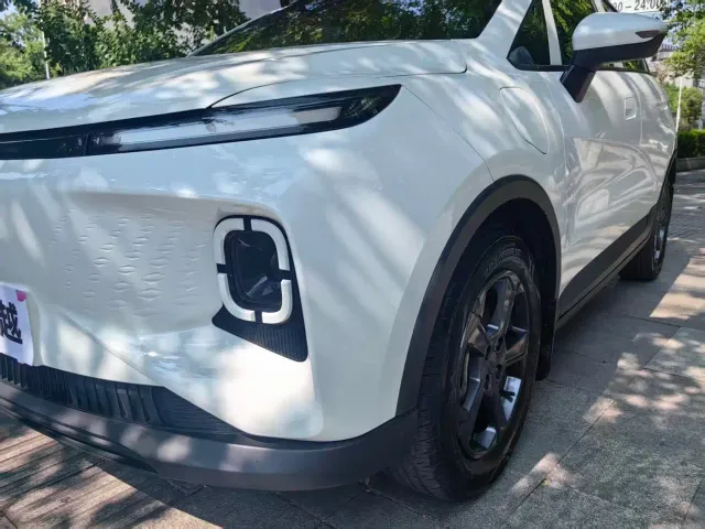 Geely Geometry E Firefly — Фото автомобиля 15