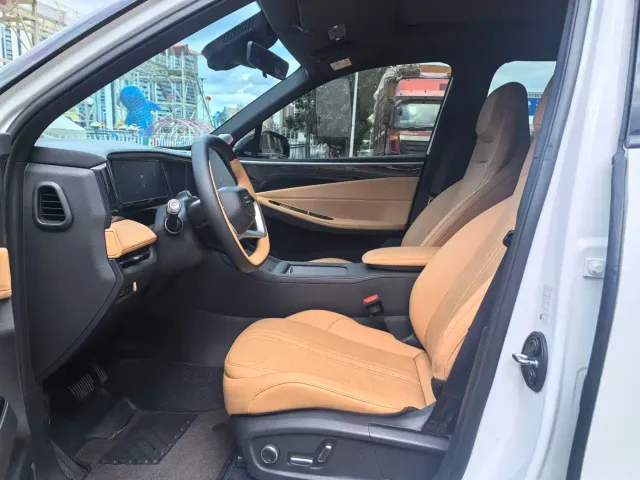 Geely Galaxy L7 — Фото автомобиля 8