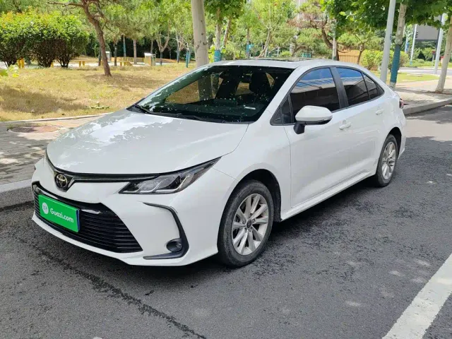 Фотография автомобиля — Toyota Corolla