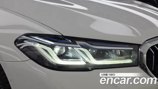 BMW 5 Series G30 — Фото автомобиля 7