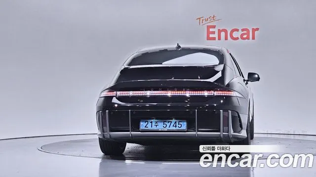 Hyundai Ioniq6 — Фото автомобиля 2