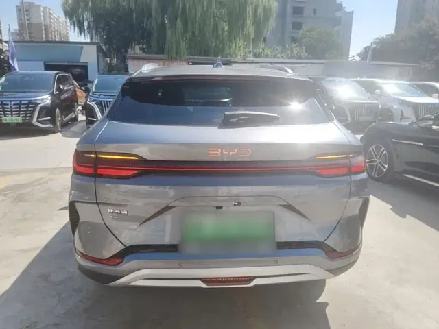 BYD Song PLUS — Фото автомобиля 5