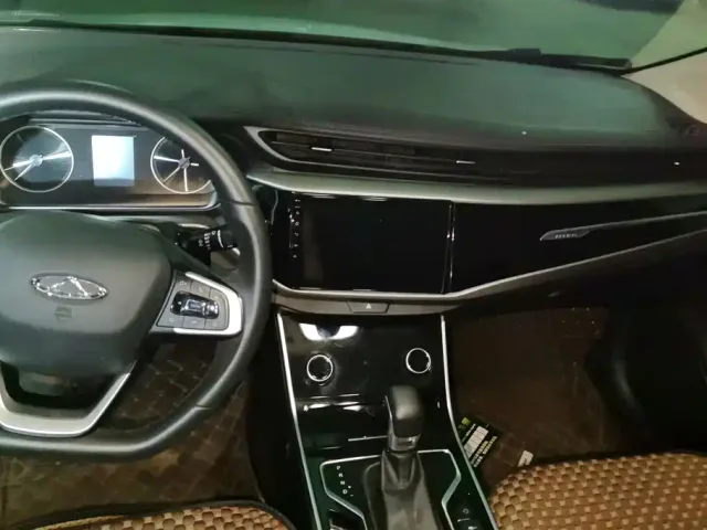 Chery Arrizo 5 — Фото автомобиля 13