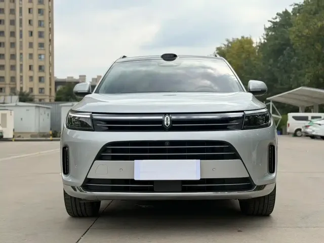 Aito M7 — Фото автомобиля 3
