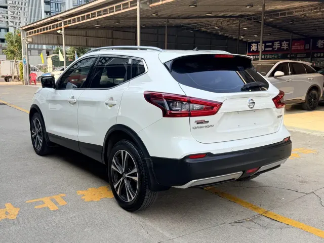Nissan Qashqai — Фото автомобиля 5
