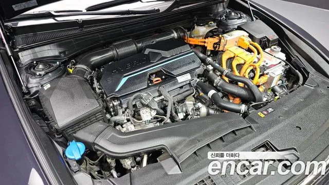 Hyundai Grandeur GN7 — Фото автомобиля 9