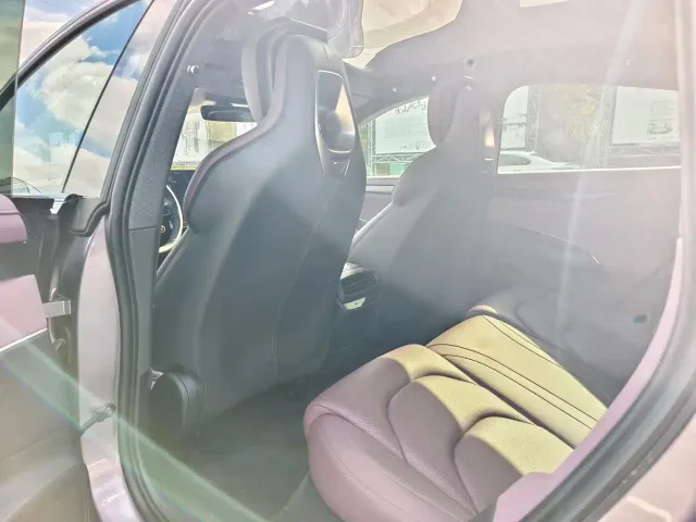Xiaomi SU7 — Фото автомобиля 6