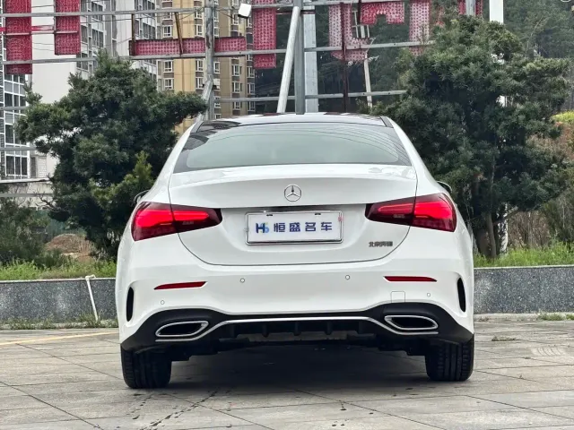 Mercedes-Benz A-Class — Фото автомобиля 8