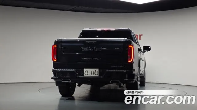 GMC Sierra — Фото автомобиля 4