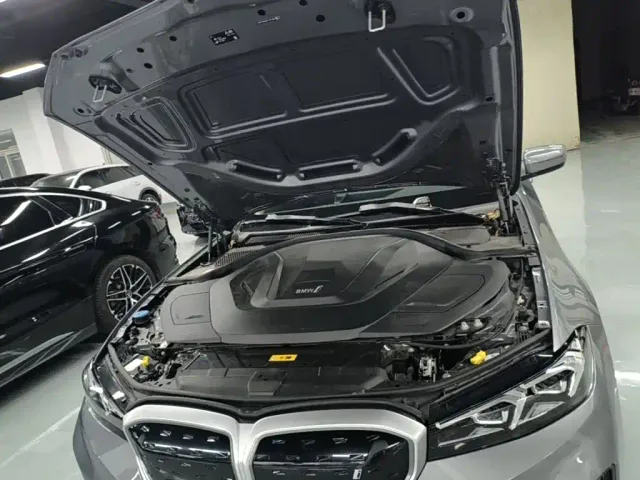 BMW i3 — Фото автомобиля 19
