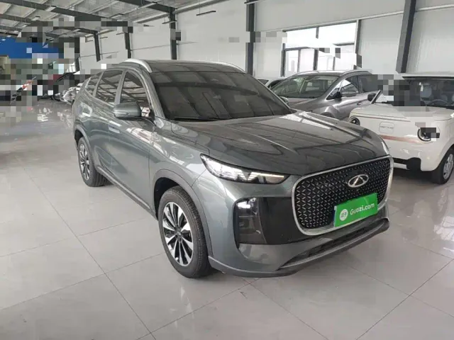 Chery Tiggo 8 PLUS — Фото автомобиля 3
