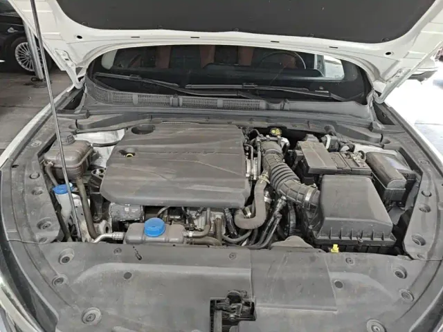 Changan Eado — Фото автомобиля 19