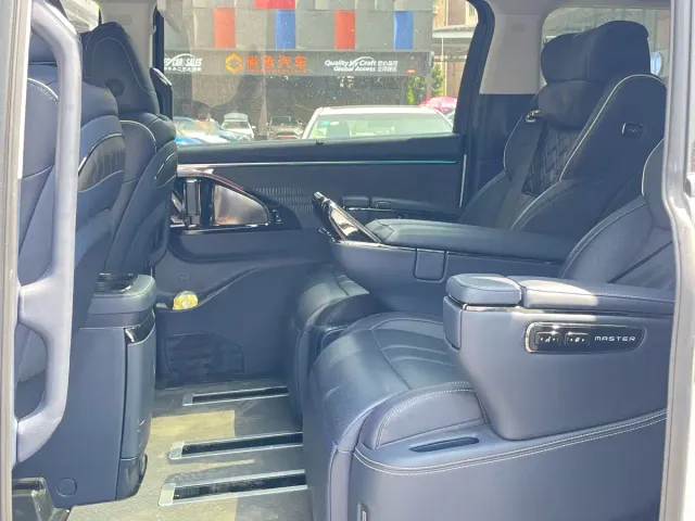 GAC Trumpchi Xiangwang M8 — Фото автомобиля 11