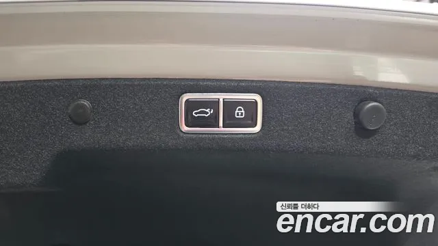 Hyundai Grandeur GN7 — Фото автомобиля 21