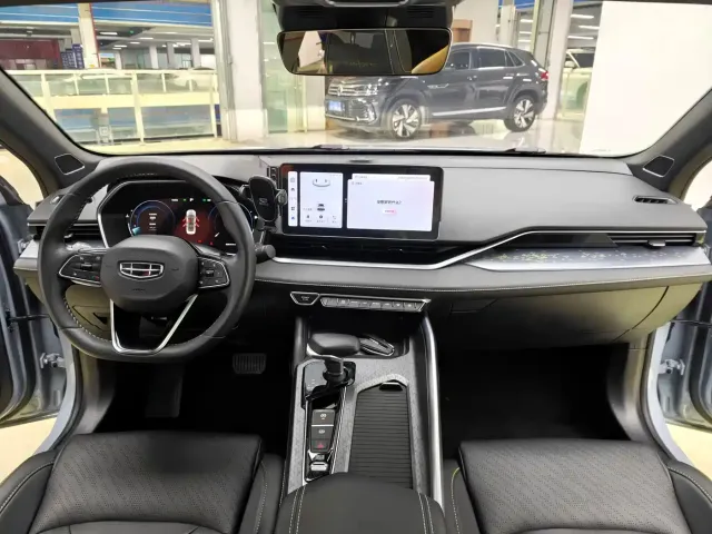Geely Xingrui — Фото автомобиля 9