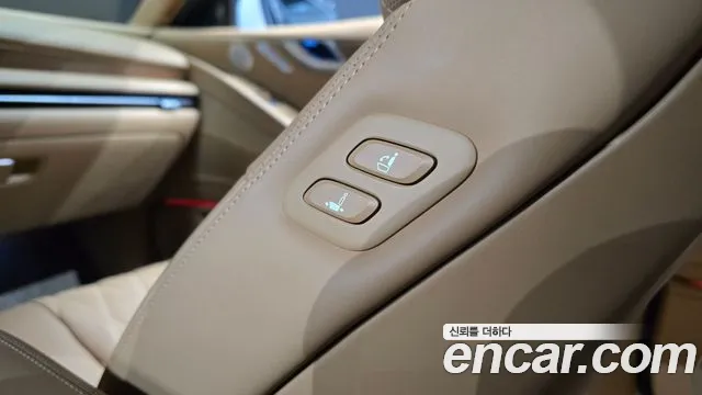 Genesis G80 Бензин 3.5 турбо AWD — Фото автомобиля 29
