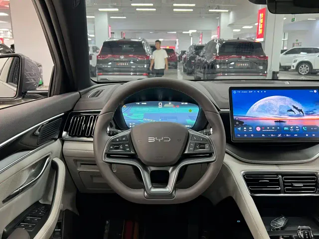 BYD Song PLUS — Фото автомобиля 7