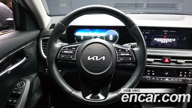 Kia Seltos Бензин 1.6 турбо 2WD — Фото автомобиля 13
