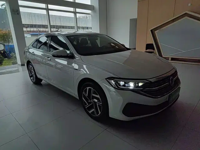 Volkswagen Sagitar — Фото автомобиля 3