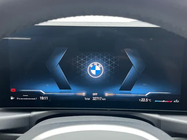BMW 3 Series — Фото автомобиля 10