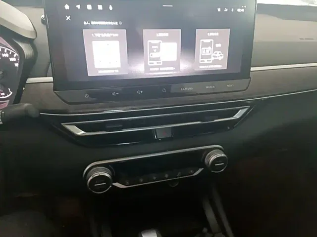 Nissan Teana — Фото автомобиля 12