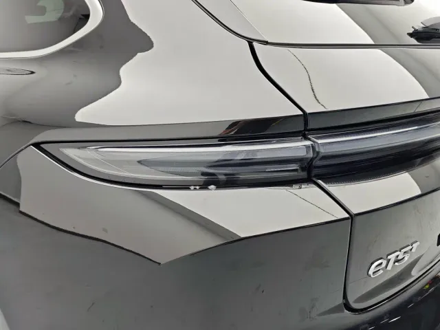 Nio ET5 Touring — Фото автомобиля 8