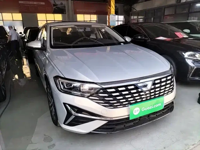 Jetta VA7 — Фото автомобиля 3