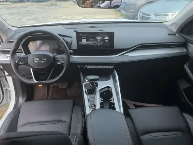 Geely Xingrui — Фото автомобиля 9