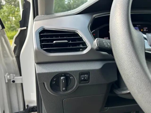 Volkswagen T-Cross — Фото автомобиля 25