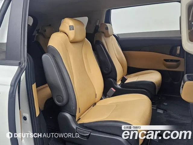 Kia Carnival 4th Gen — Фото автомобиля 12