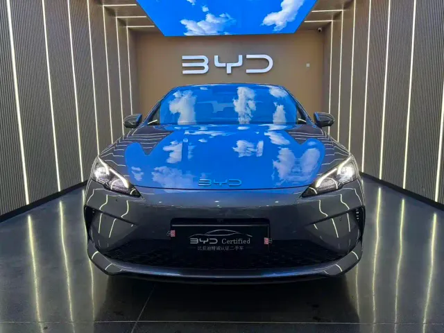 BYD Seal 05 DM-i — Фото автомобиля 2