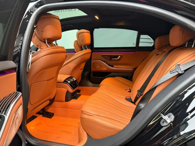 Mercedes-Benz S-Class — Фото автомобиля 22