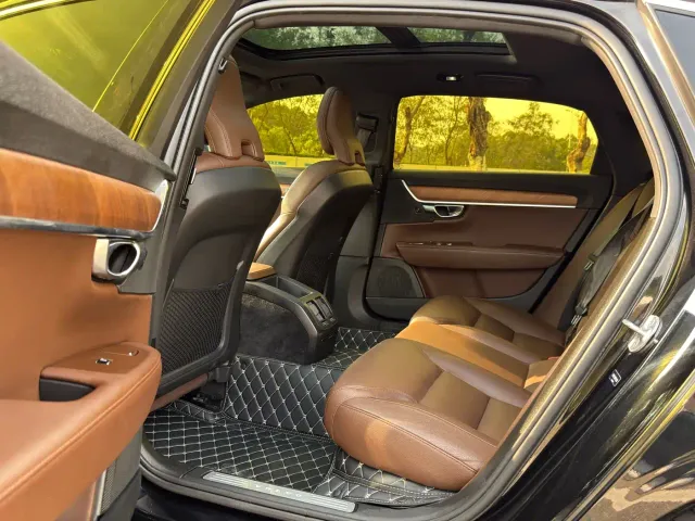 Volvo S90 — Фото автомобиля 11