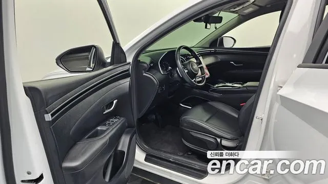 Hyundai Tucson NX4 — Фото автомобиля 10