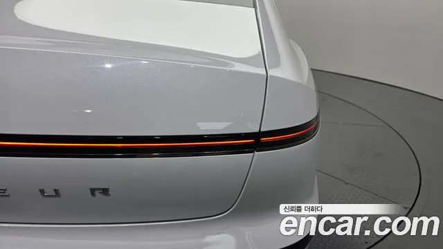 Hyundai Grandeur GN7 — Фото автомобиля 8