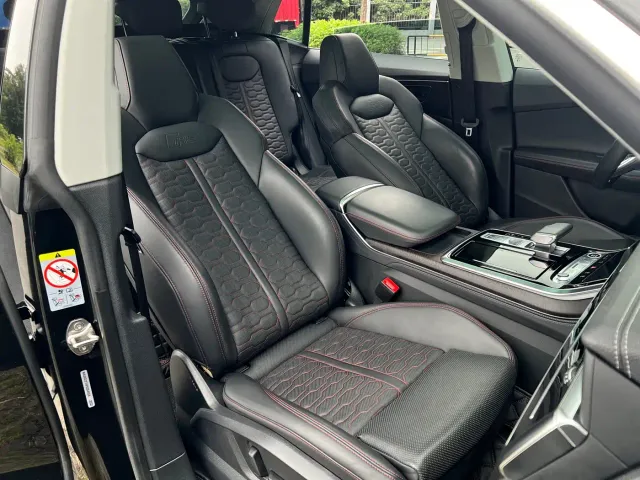 Audi Audi Q8 2023 55 TFSI Luxury Sport — Фото автомобиля 19