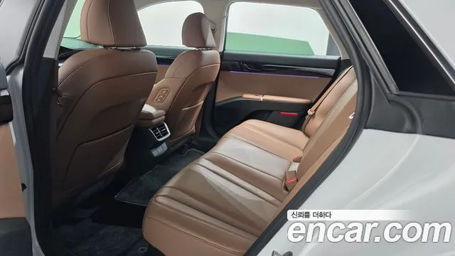 Hyundai Grandeur — Фото автомобиля 17
